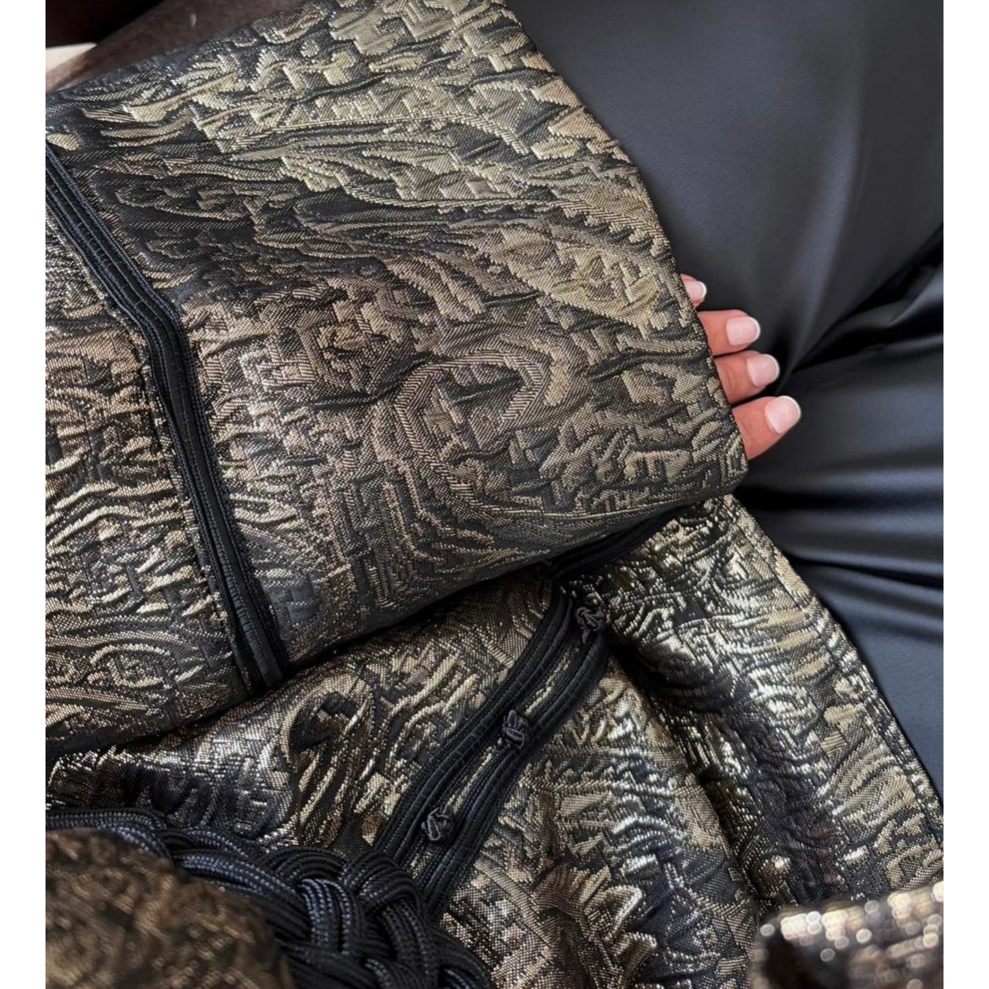 Ensemble pantalon brocart noir 3 pièces