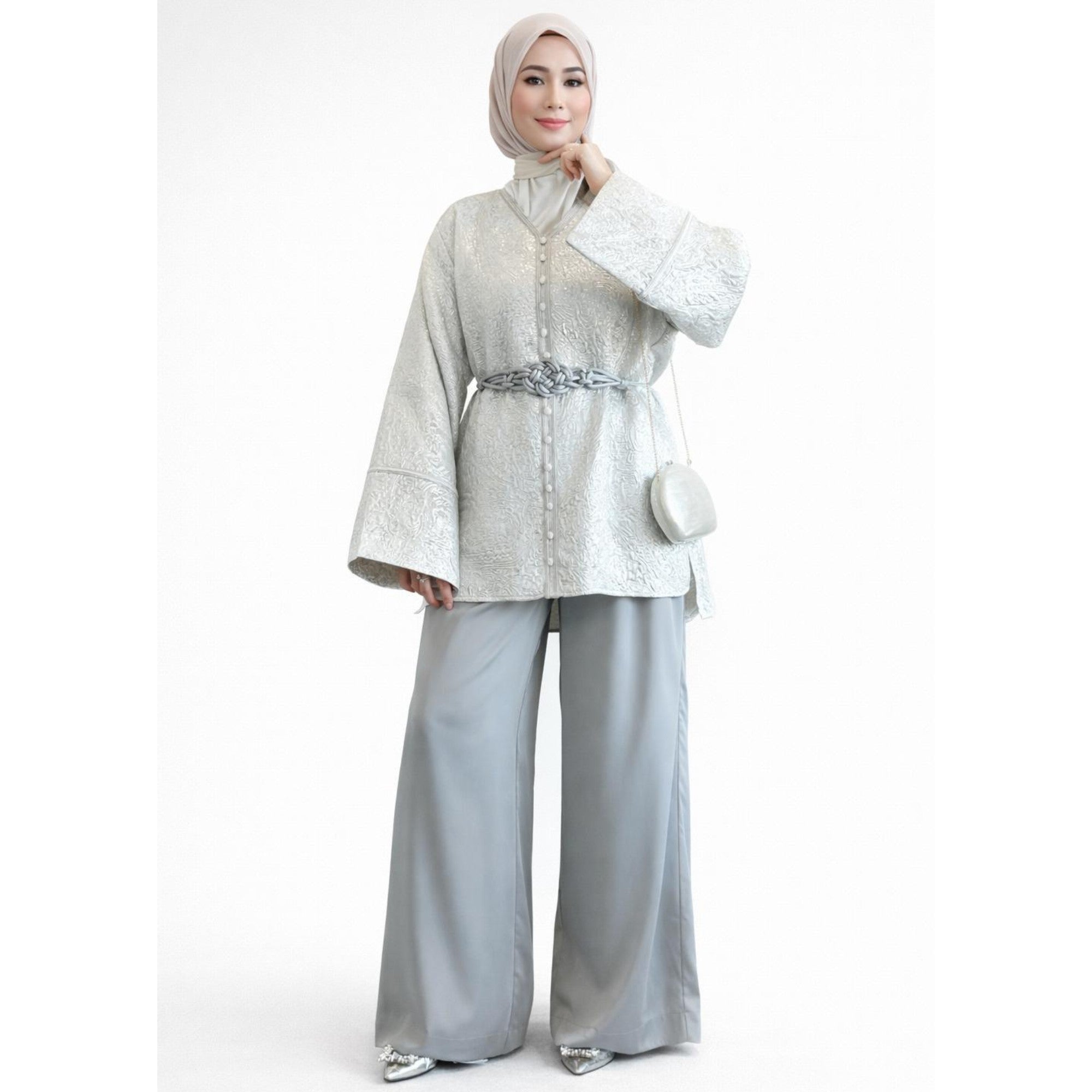 Ensemble pantalon brocart argenté gris 3 pièces