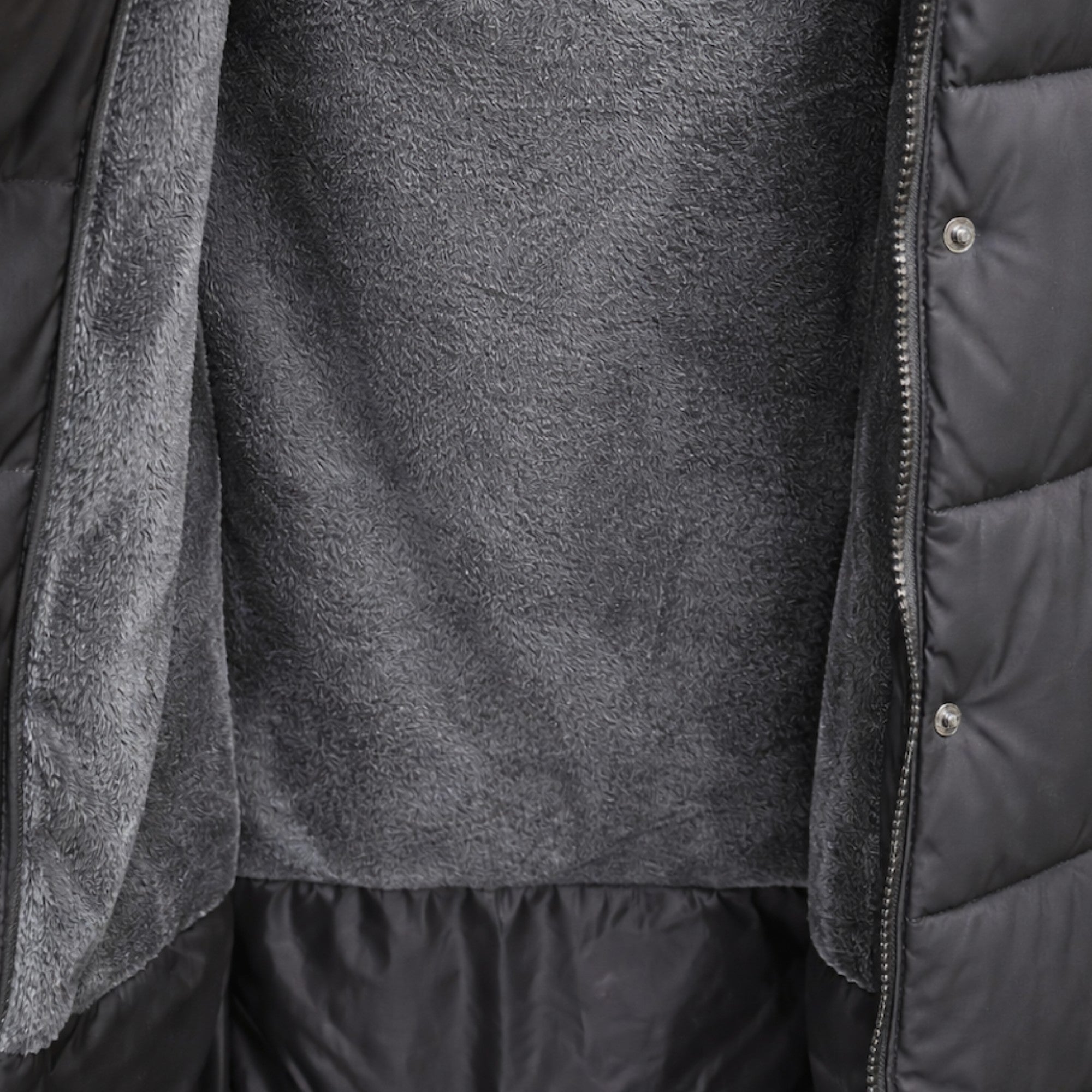 Doudoune femme noire mi-longue à capuche