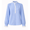 Chemise brodée bleue à fines rayures