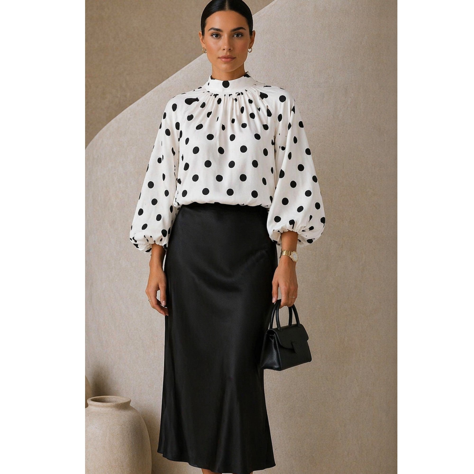 Blouse à pois 2 façons de la porter