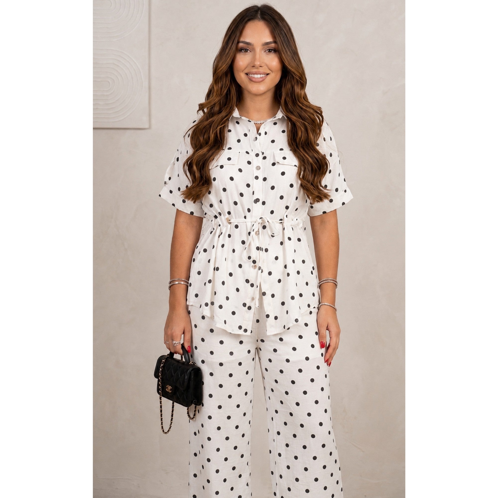 Ensemble à pois blanc et noir