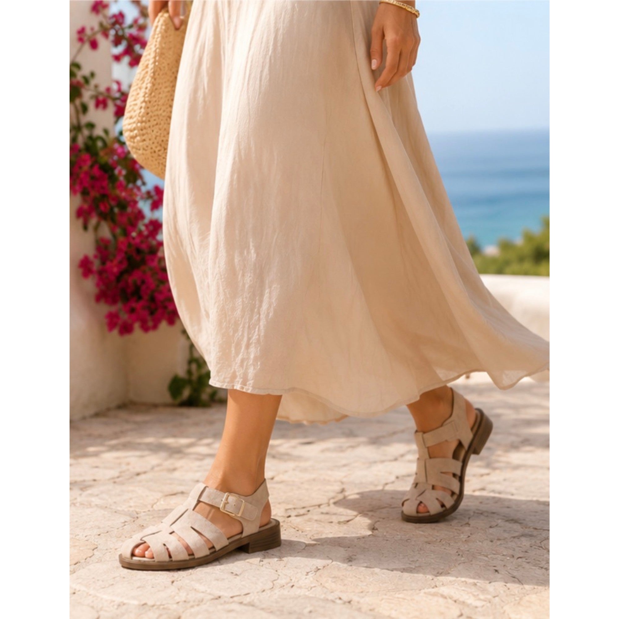 Sandales à brides croisées