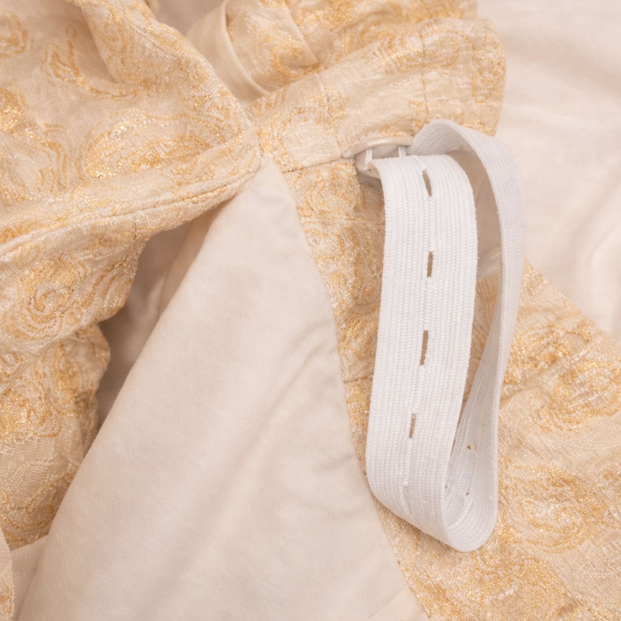 Ensemble jupe brocart jaune foncé 3 pièces