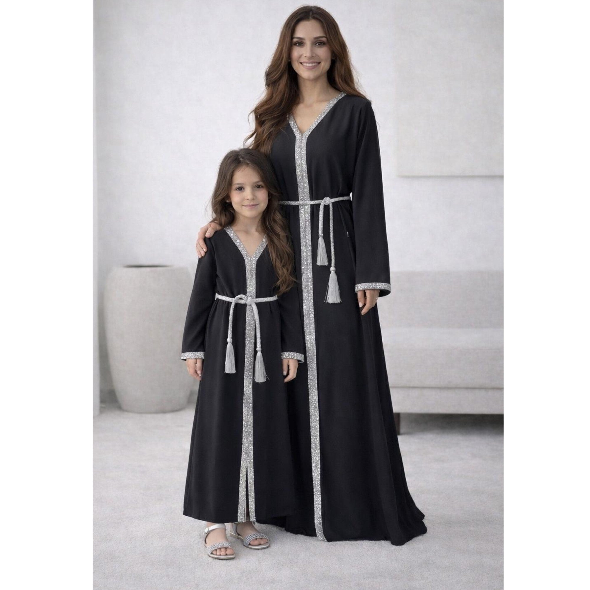 Abaya noire liseré argenté 2 pièces – Duo Maman & Fille