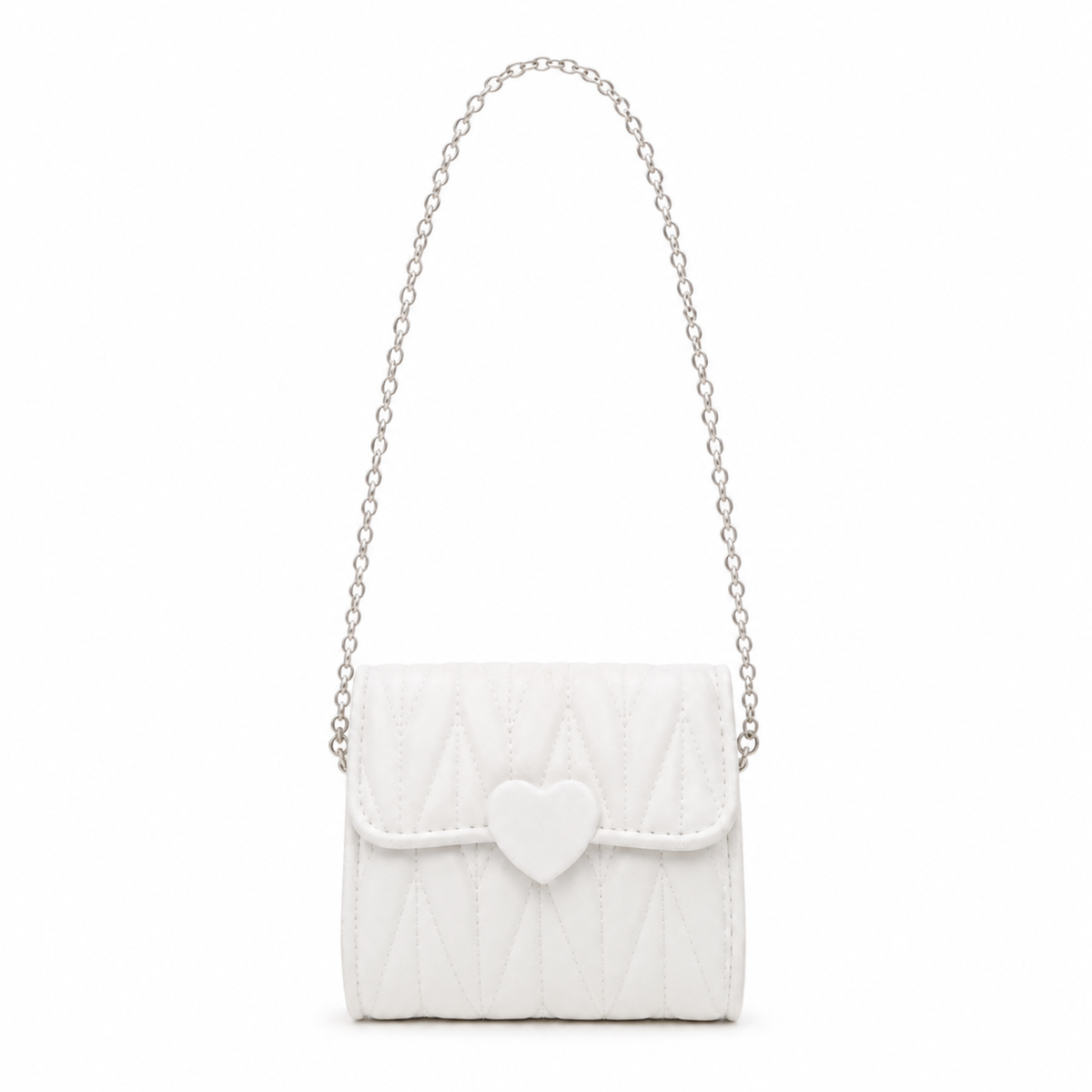Petit sac blanc matelassé pour fille avec fermeture cœur et anse en chaîne argentée